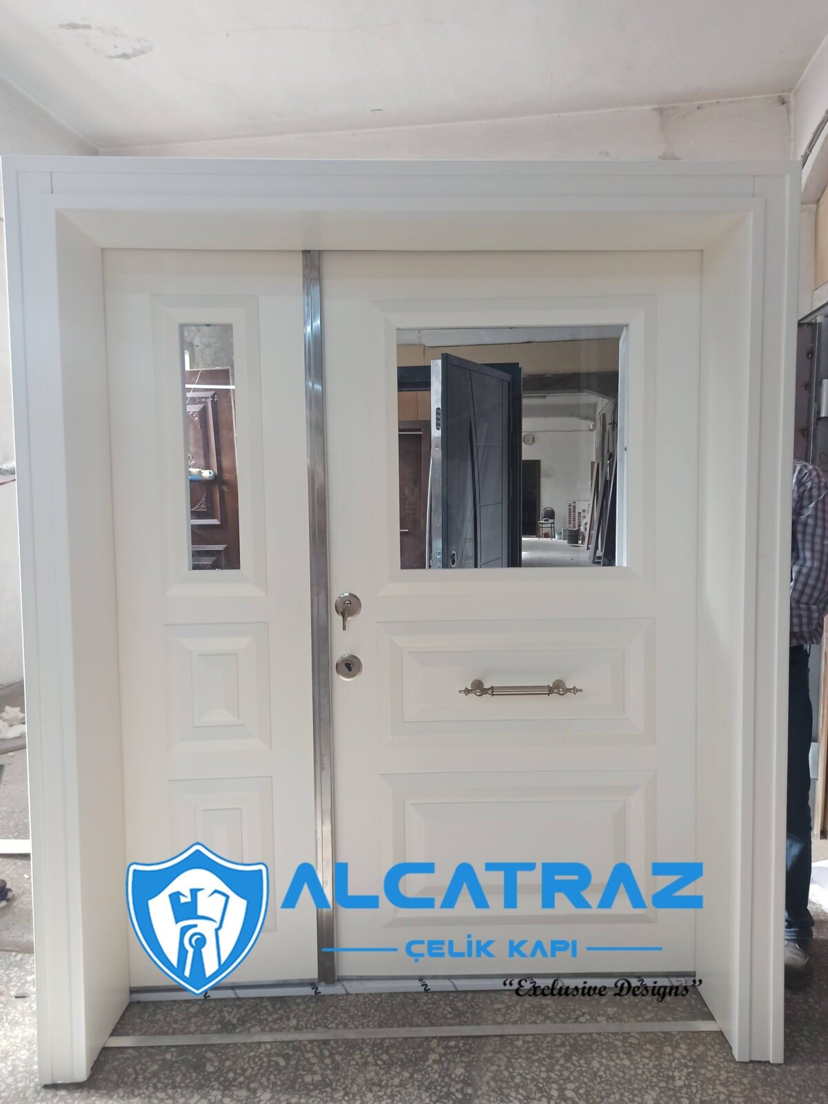 Lüks Çelik Kapı Villa Kapısı Klasik Özel Tasarım Kompozit Çelik Kapı Modelleri Alcatraz Çelik Kapı beyaz modern